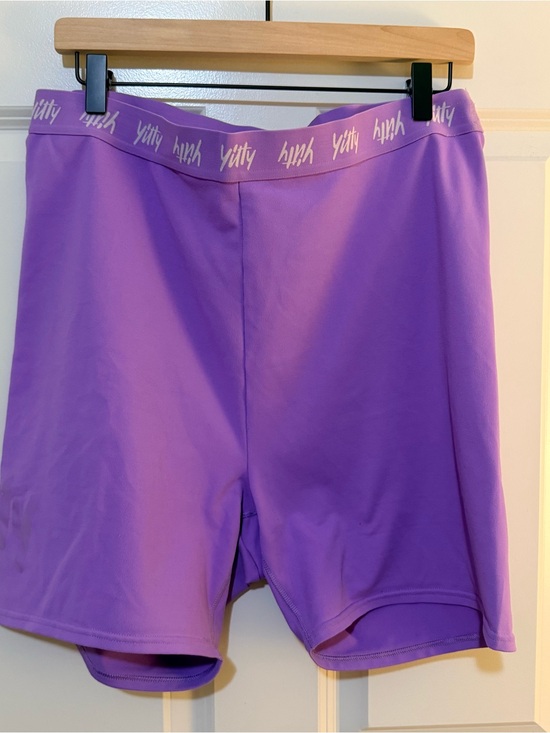 YITTY Pants - 2-Pack Women’s 2x Yitty Spandex Workout Athleisure Biker Shorts Purple Colorful